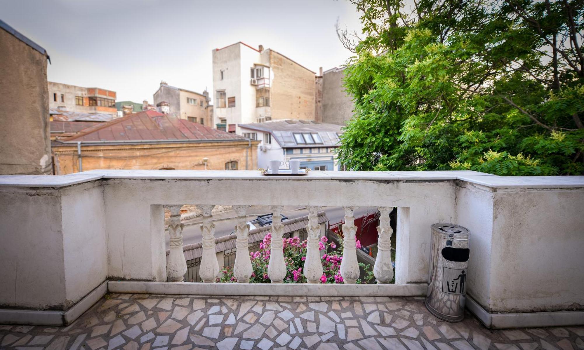 The Lincoln Suites - Central Shabbat Friendly Apartments Bukarest Kültér fotó