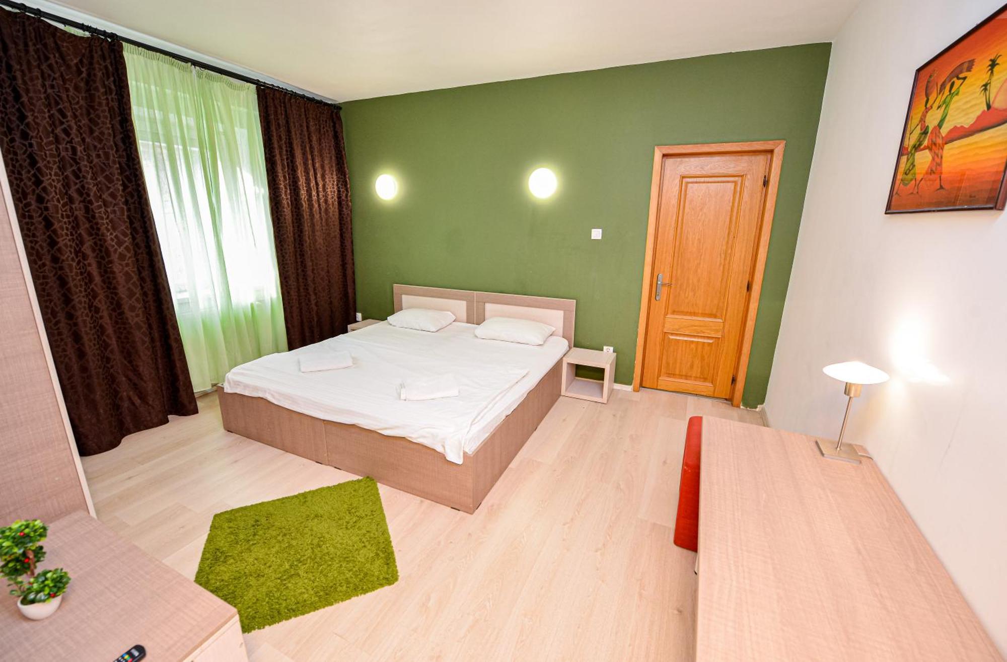 The Lincoln Suites - Central Shabbat Friendly Apartments Bukarest Kültér fotó